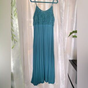 EUC Crochet Top Maxi Dress XL